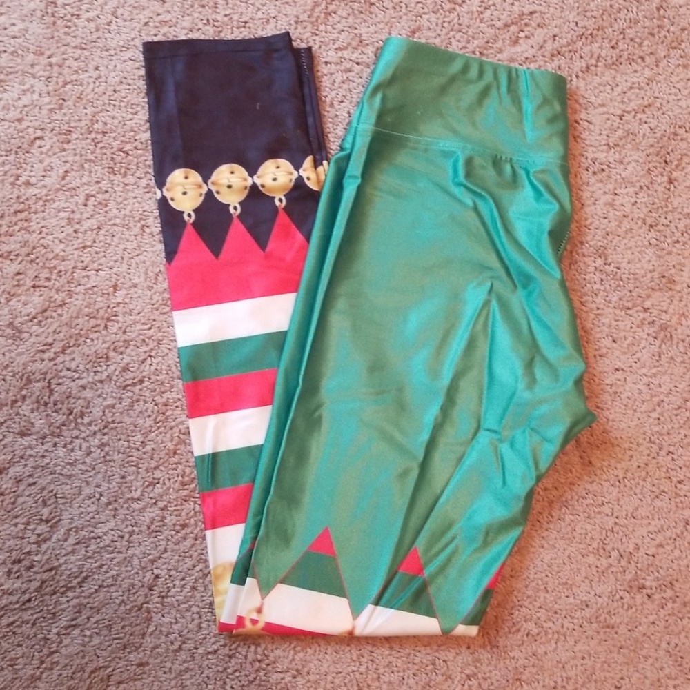 Ugly sweater leggings